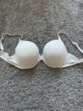 White Lace Push Up Bra - Women Intimates